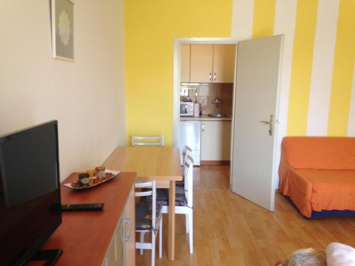 Apartman Alexandra Poreč Exteriör bild
